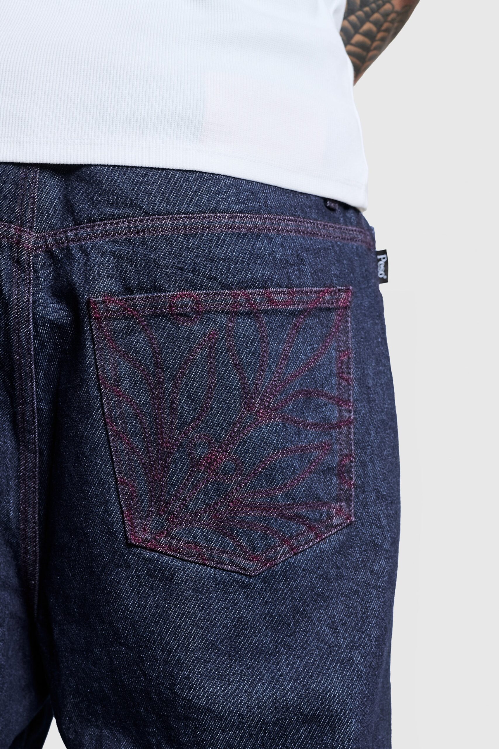 Venozo Contrast Stitch Raw Denim Jeans – Straight Fit Urban Style - Image 6